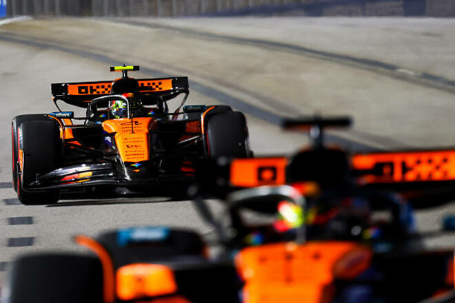 Макларен завоевал Кубок конструкторов и повторил рекорд Ф-1