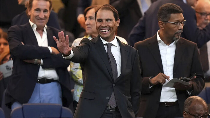 ФОТО. На матчі Реала був зірковий фанат. Він може замінити Переса