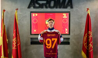 ОФІЦІЙНО. Рома підписала вінгера Баварії