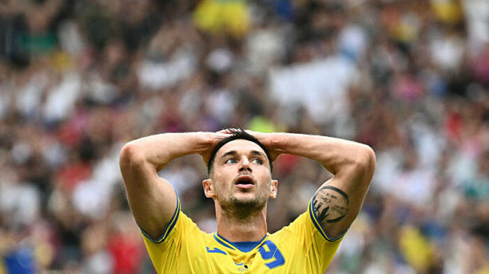 Семиразовий чемпіон Франції завершив підписання форварда збірної України