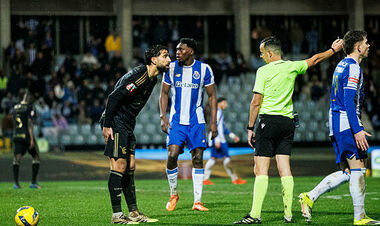 ВИДЕО. Порту потерпел сенсационную неудачу. Спортинг и Бенфика – на хвосте