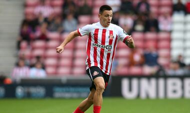 Поляки можуть зірвати трансфер ексгравця Динамо і збірної України з АПЛ