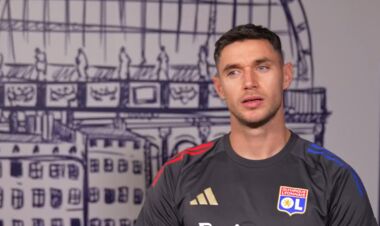 Яремчук рассказал, почему взял 77-й номер в Лионе