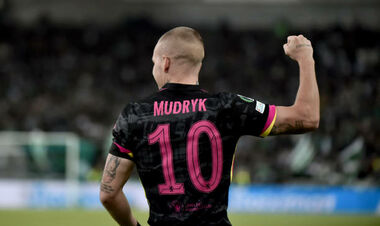 Екс-футболіст збірної Польщі розніс Мудрика: «Краще навчіть його історії»