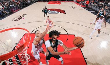 ВИДЕО. Безумный данк Шарпа и блок-шот Флегга в топ-10 моментов НБА