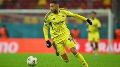 ОФІЦІЙНО. Аль-Іттіхад знайшов заміну Бензема, який перейшов до конкурента