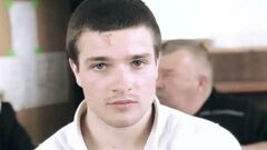 Склоним головы. Отец приехал на похороны сына с передовой