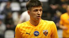 ОФІЦІЙНО. Топ-клуб чемпіонату України розірвав контракт з українцем