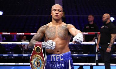 Чемпион мира: «Усик сказал, что напуган и просил не бить его»