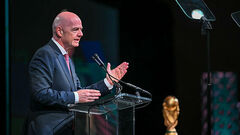 Михайло КОПОЛОВЕЦЬ: «Він максимально аморальний дивак»