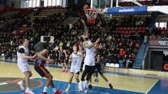 Яскравий дебют Пікока. Ніко-Баскет здобув важливу перемогу над Мавпами