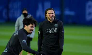 Энрике в очередной раз решил разочаровать Забарного и порадовать Сафонова