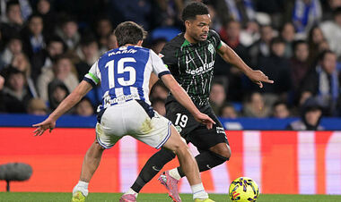 Реал Сосьедад в непростом поединке победил Эльче