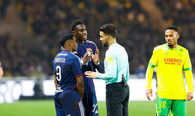 Червона для Ендріка. Ліон без Яремчука втримав перемогу в Лізі 1