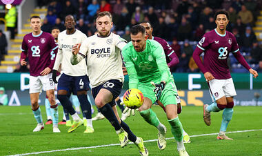 Бернлі – Вест Хем – 0:2. Стартова активність молотобойців. Відеоогляд