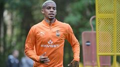 ОФИЦИАЛЬНО. Шахтер подписал контракт с игроком, которого сватают Реброву