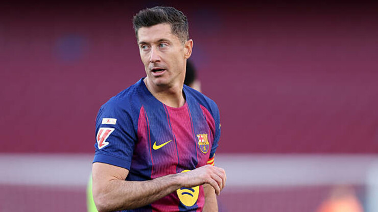 Куда после Барселоны: Левандовски получил большое предложение