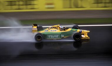 Болид, на котором Шумахер одержал 1-ю победу, продан за семизначную сумму