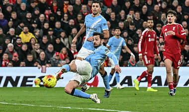 ВИДЕО. Ассист Холанда. Бернарду сравнял счет в матче с Ливерпулем