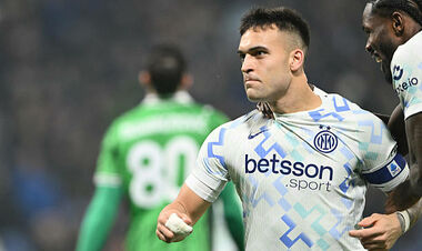 Лаутаро Мартинес стал третьим лучшим бомбардиром в истории Интера