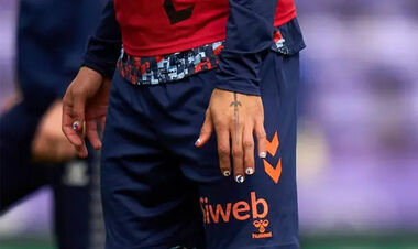 ФОТО. Скандал в Ла Лиге: футболиста унижали из-за накрашенных ногтей