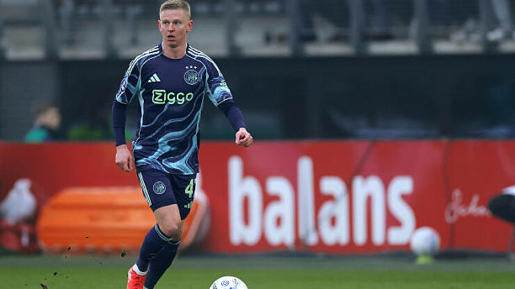 Зинченко узнал свою оценку за дебют за Аякс