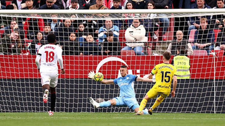 ВІДЕО. Як Циганков змарнував супермомент у матчі з Севільєю