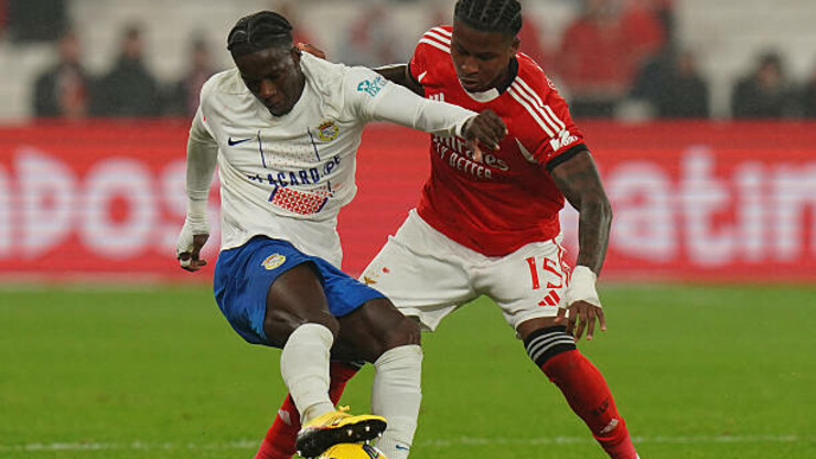 Бенфіка з українцями вирвала перемогу в чемпіонаті Португалії