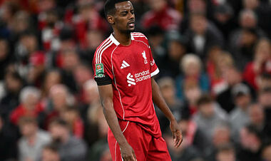 ВІДЕО. Гол у роздягальню. Ісак забив перший м'яч за Ліверпуль