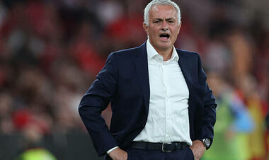 Моуриньо обвинили в предательстве из-за сотрудничества с Бенфикой