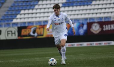 Dynamo defender at 19 years made his debut on the UPL level