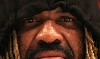 Шеннон Бриггс назвал легенду бокса, который смог бы победить Усика