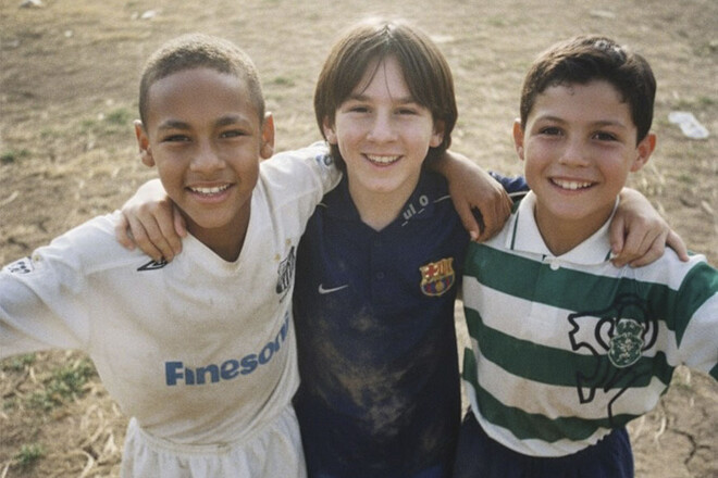 ФОТО. Дизайнер створив унікальні дитячі знімки Роналду, Мессі та Неймара