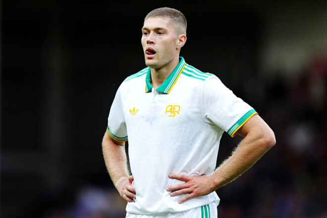 «Все было близко». Известно, почему сорвался трансфер Довбика в топ-клуб