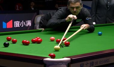 Lesson from Maestro. Julian Boyko Winch lost to the famous Ronnie O'Sllivana