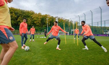 ФОТО. Шахтер провел тренировку без сборников