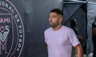 ОФИЦИАЛЬНО. Не Бускетс. Еще одна легенда Барсы завершит карьеру в Майами