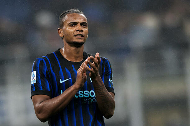 Соглашение достигнуто. Манчестер Сити отпустит футболиста в топ-клуб