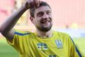 Известный форвард получил предложение предать Украину и уехать в днр