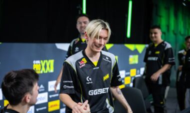 NAVI вышли в плей-офф турнира в Швеции, выбив лучшую команду мира