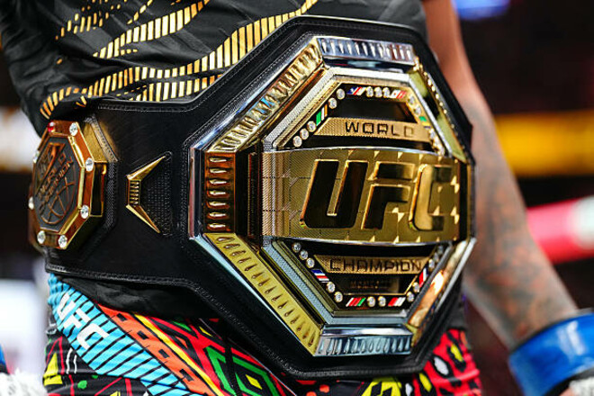 Прорыв Алекса Перейры, где Топурия? Обновился рейтинг лучших бойцов UFC