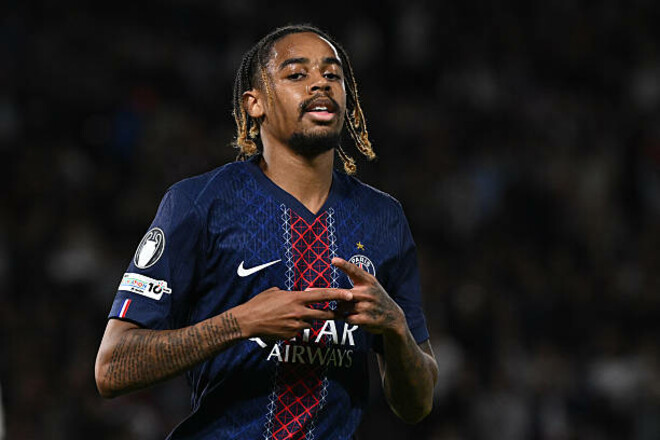 Конфлікт продовжується. ПСЖ розлютився на Дешама та збірну Франції