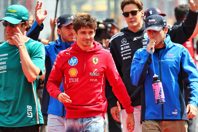 Менеджер лідера Феррарі анонсує великі зміни у складах команд Формули-1