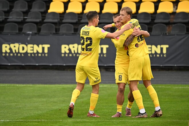 Неудержимые. Буковина выиграла 8-й матч подряд и стала лидером Первой лиги