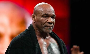 Майк Тайсон поскаржився, що суперник Усика завдав йому болю