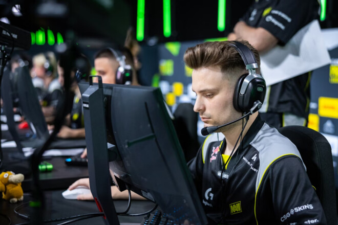 Стало известно, кто сыграет с NAVI в четвертьфинале ESL Pro League S22