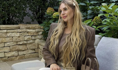 ФОТО. Жена Забарного снова покоряет Париж своей красотой