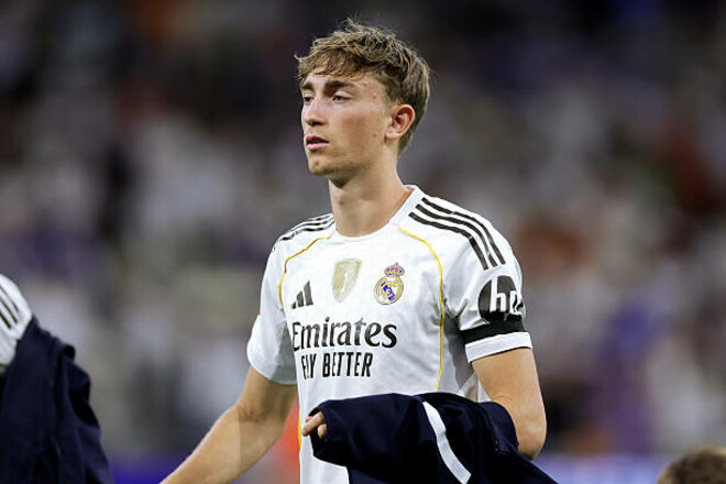 ВІДЕО. Гравець Реала із травмою запалив танцем на весіллі в Азербайджані