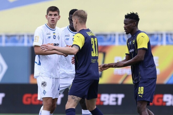 ВІДЕО. УАФ пояснила, чому суддя не вилучив гравця Динамо у матчі УПЛ