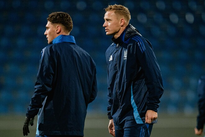 ФОТО. Передматчеве тренування збірної України пройшло під дощем